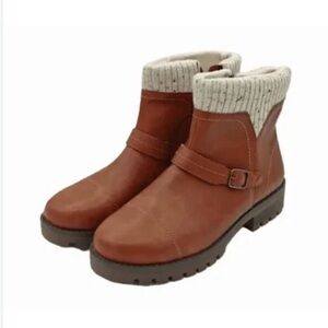 Cozy Tan Ankle Boots with Knit Cuff